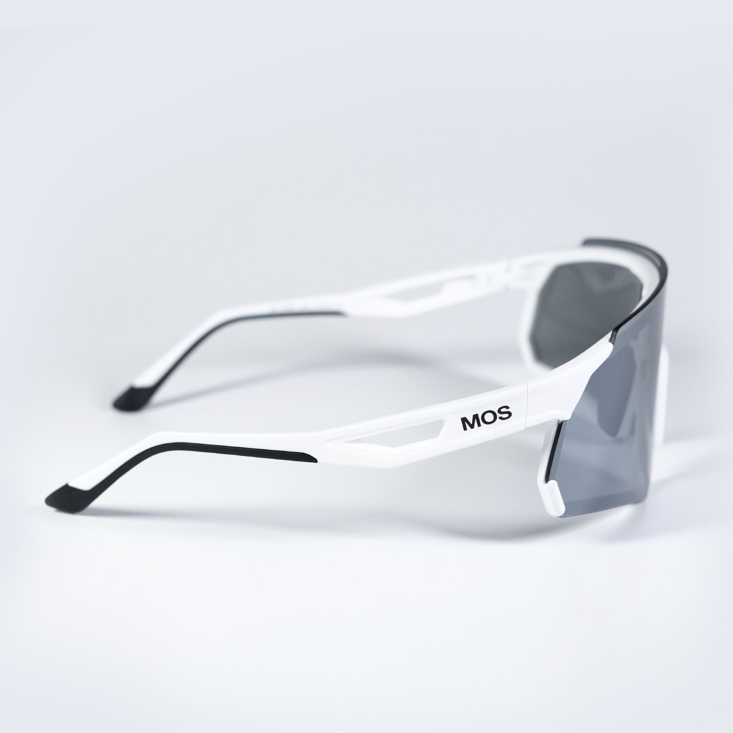 MOS EYEWEAR GAFAS DE SOL DEPORTIVAS MENORCA ALL WHITE - Imagen 4