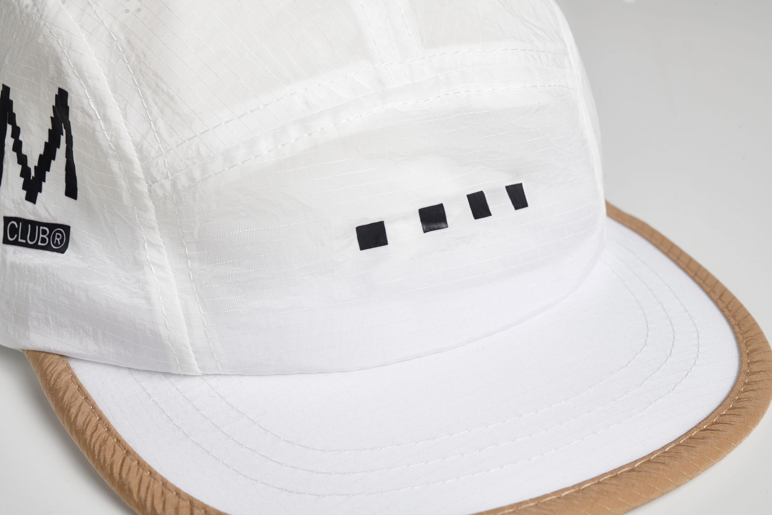 RUMM GORRA DEPORTIVA CLUB WHITE - Imagen 3