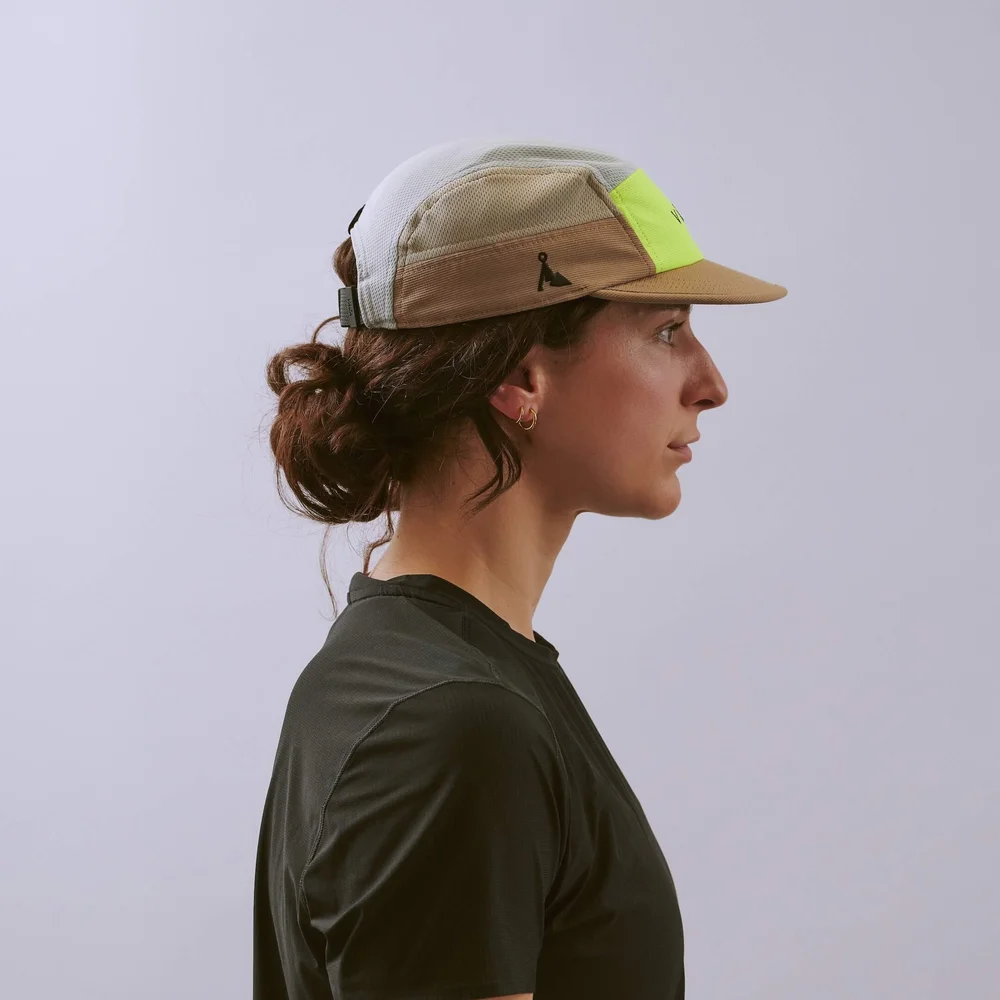 VÅGA GORRA DEPORTIVA CLUB TAUPE / NEON YELLOW / LIGHT GREY - Imagen 5
